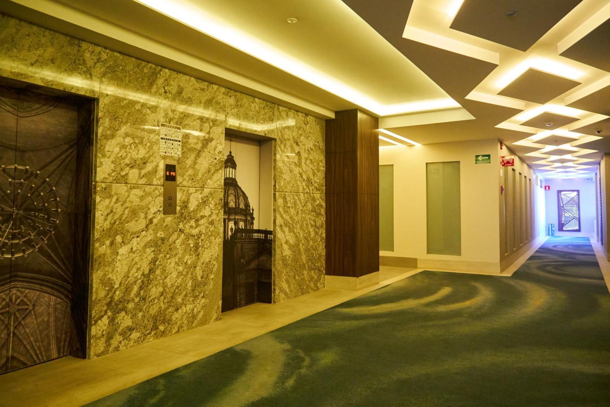 Hotel Antre Chapultepec Гвадалахара Экстерьер фото