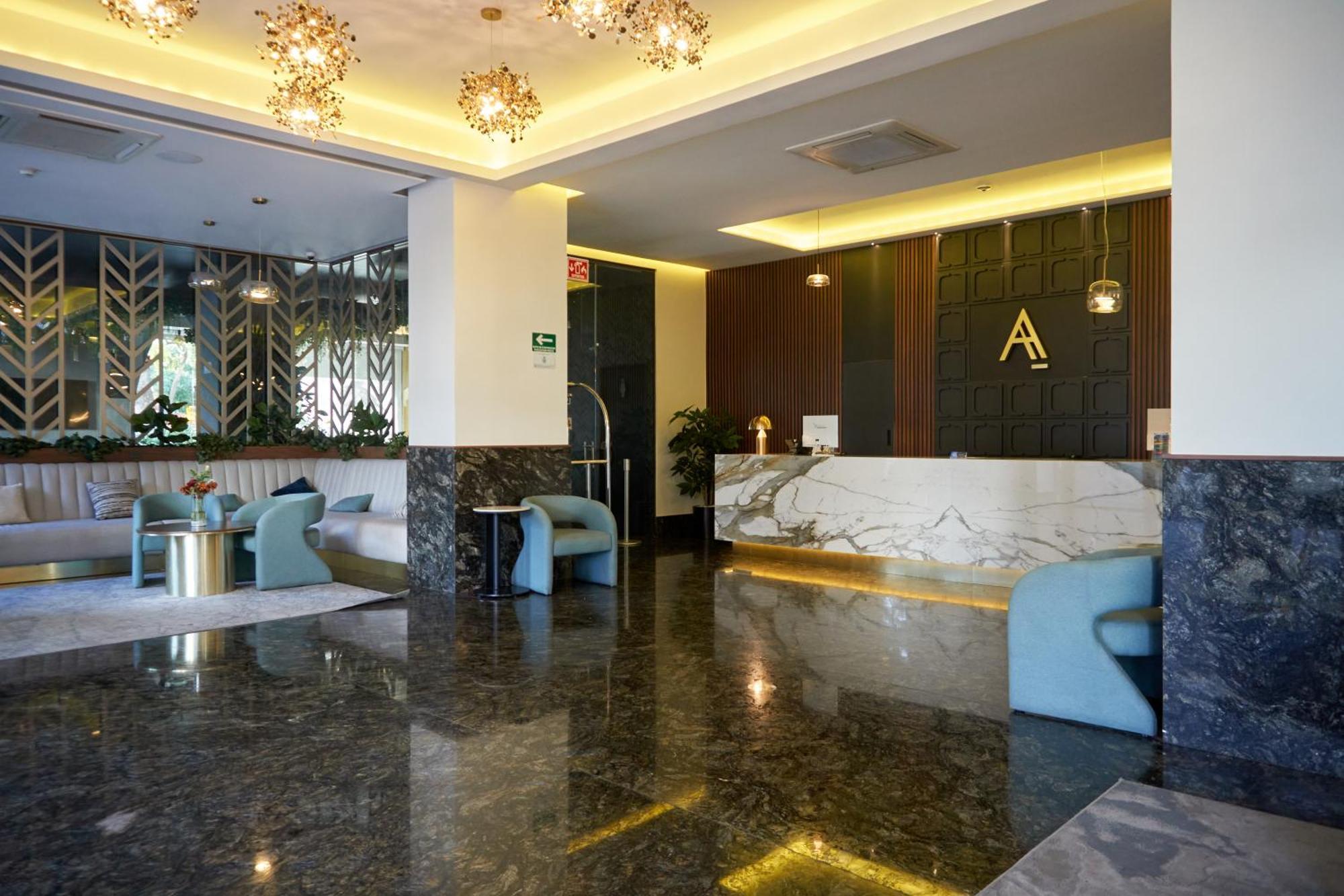Hotel Antre Chapultepec Гвадалахара Экстерьер фото