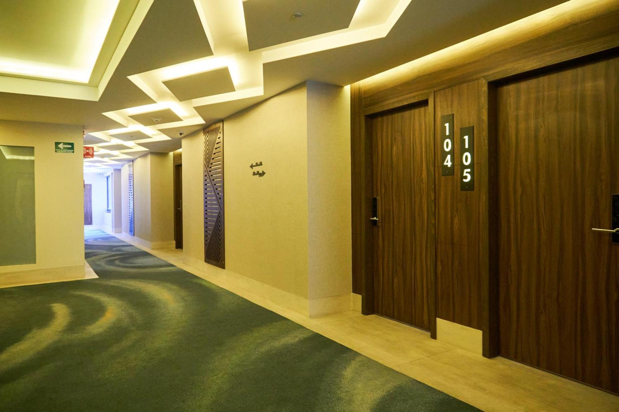 Hotel Antre Chapultepec Гвадалахара Экстерьер фото